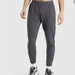 New Gymshark Onyx Grey Studio Joggers Men’s medium